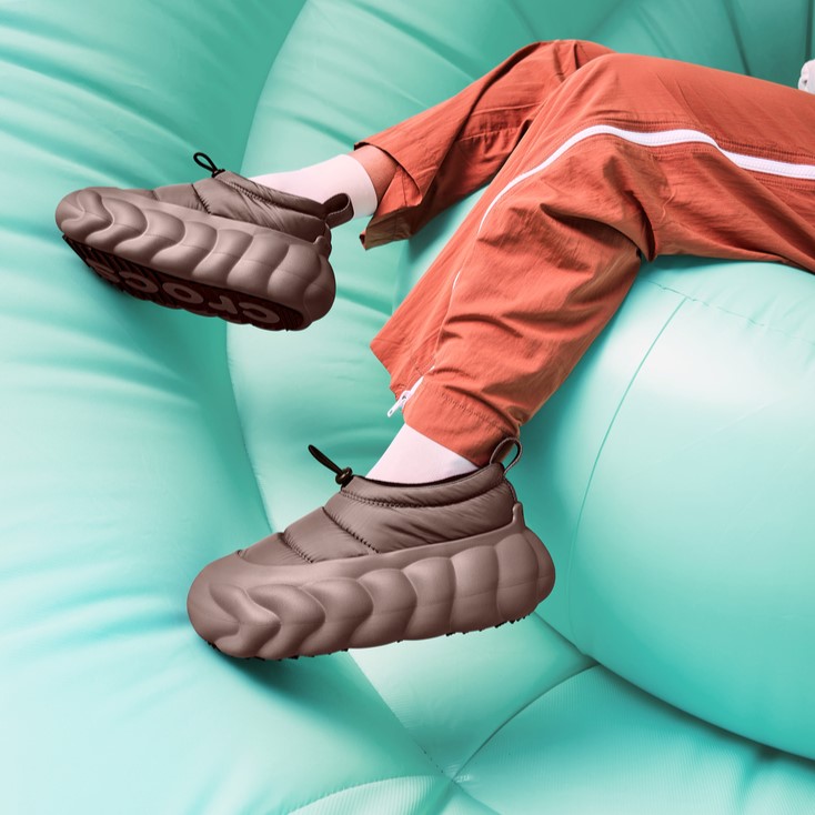 クロックス オーバーパフ ショーティー｜レディース メンズ｜Crocs公式